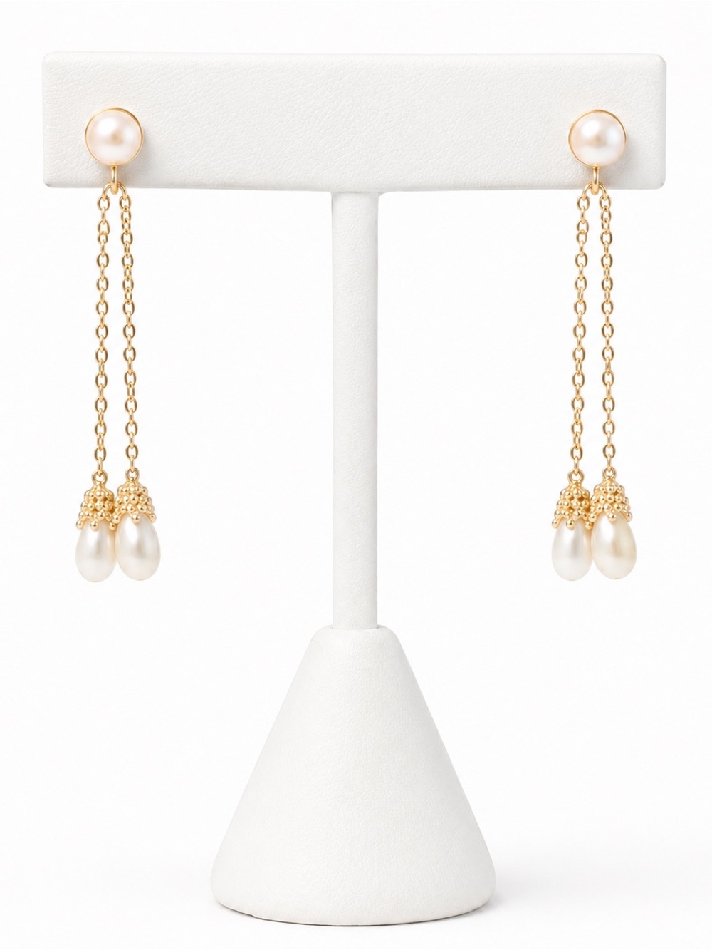 Vintage pearl dangle earrings screw back
